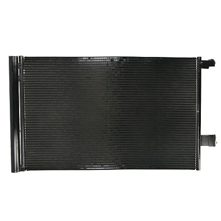 Condensator, climatizare A/C condenser with dryer LAND ROVER RANGE ROVER VELAR 2.0-3.0D 03.17- THERMOTEC KTT110772